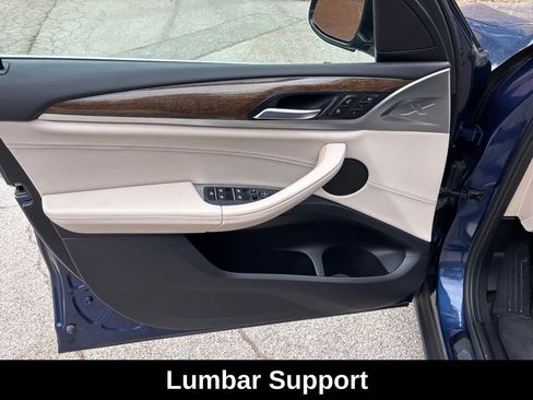 Used 2018 BMW X3 xDrive30i w/ Convenience Package image 12