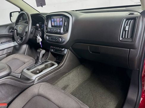 Used 2017 Chevrolet Colorado LT w/ LT Convenience Package RWD image 33