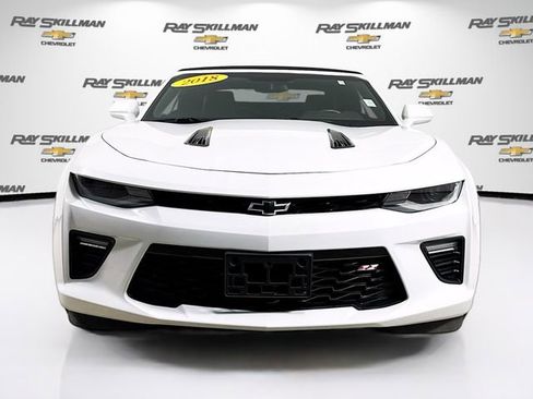 Used 2018 Chevrolet Camaro SS image 2