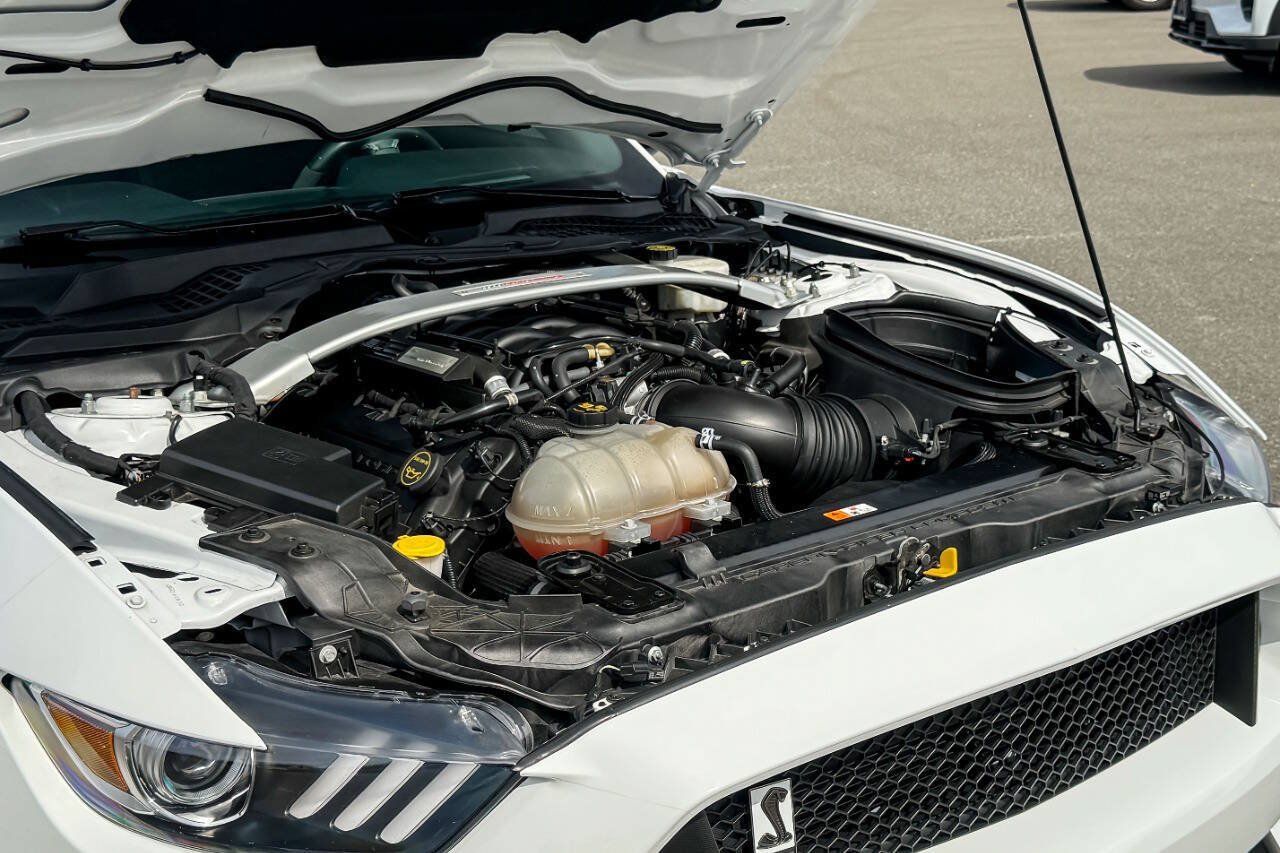 Used 2018 Ford Mustang Shelby GT350 w/ Electronics Package RWD image 4
