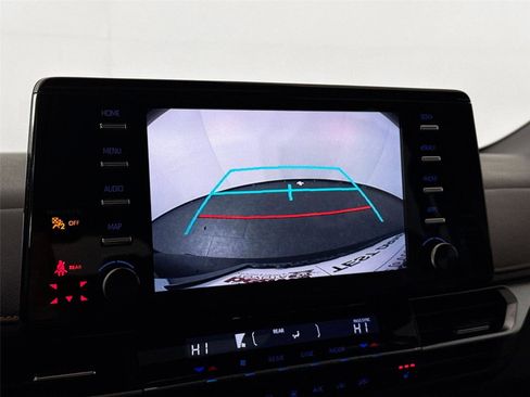 Certified 2022 Toyota Sienna XSE image 26