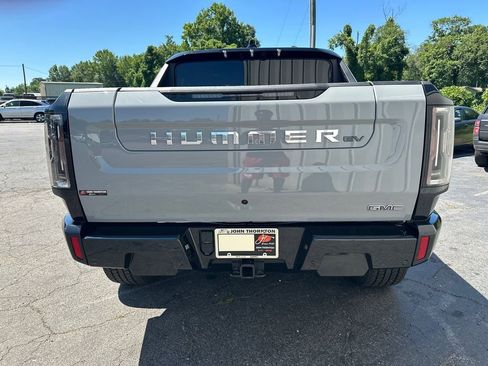 New 2026 GMC Hummer EV 4x4 Crew Cab image 7