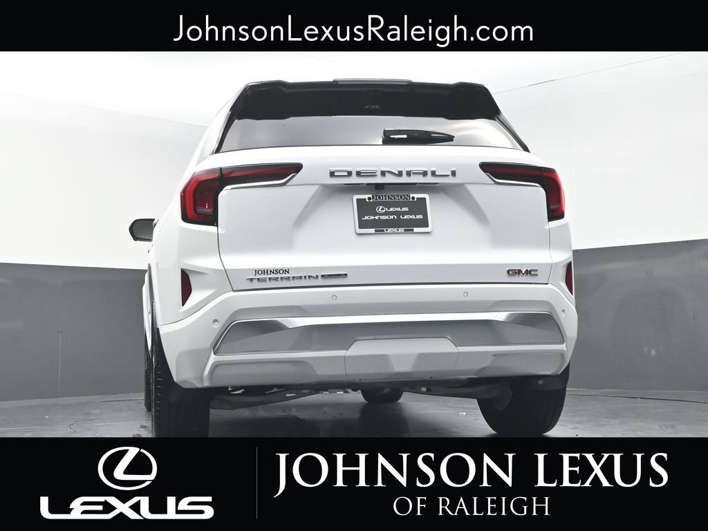 Used 2026 GMC Terrain Denali w/ LPO, Floor Liner Package AWD/4WD image 18