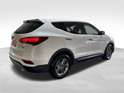 Used 2018 Hyundai Santa Fe Sport AWD/4WD image 5