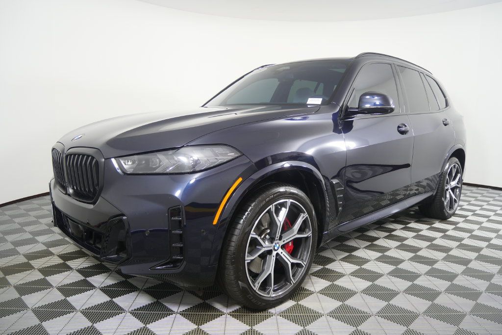 Used 2025 BMW X5 xDrive40i w/ M Sport Package AWD/4WD image 8