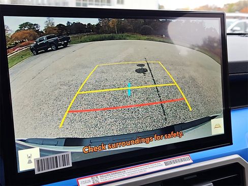 New 2025 Toyota Tacoma TRD Sport image 12