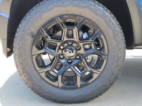 New 2026 Chevrolet Colorado Trail Boss image 11