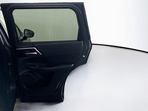 Used 2024 Mitsubishi Outlander SE FWD image 33
