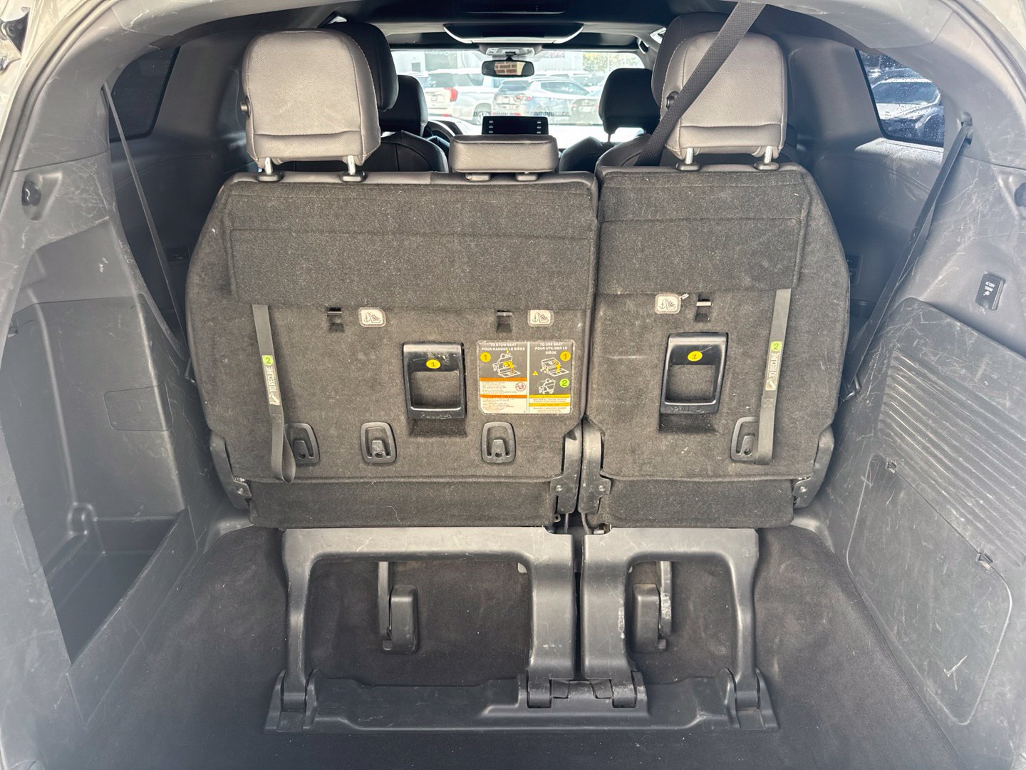 Used 2023 Toyota Sienna XLE Woodland Edition AWD/4WD image 14
