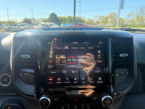 Used 2021 RAM 1500 Big Horn w/ Built-to-serve Edition AWD/4WD image 21