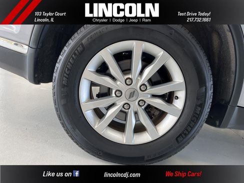 Used 2021 Dodge Durango SXT image 26