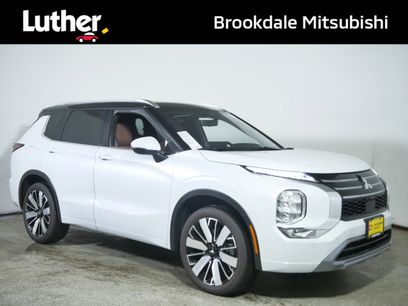 New 2025 Mitsubishi Outlander SEL