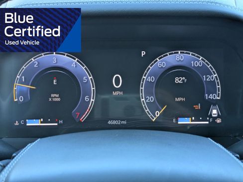 Used 2022 Jeep Grand Cherokee Overland w/ Luxury Tech Group IV AWD/4WD image 34