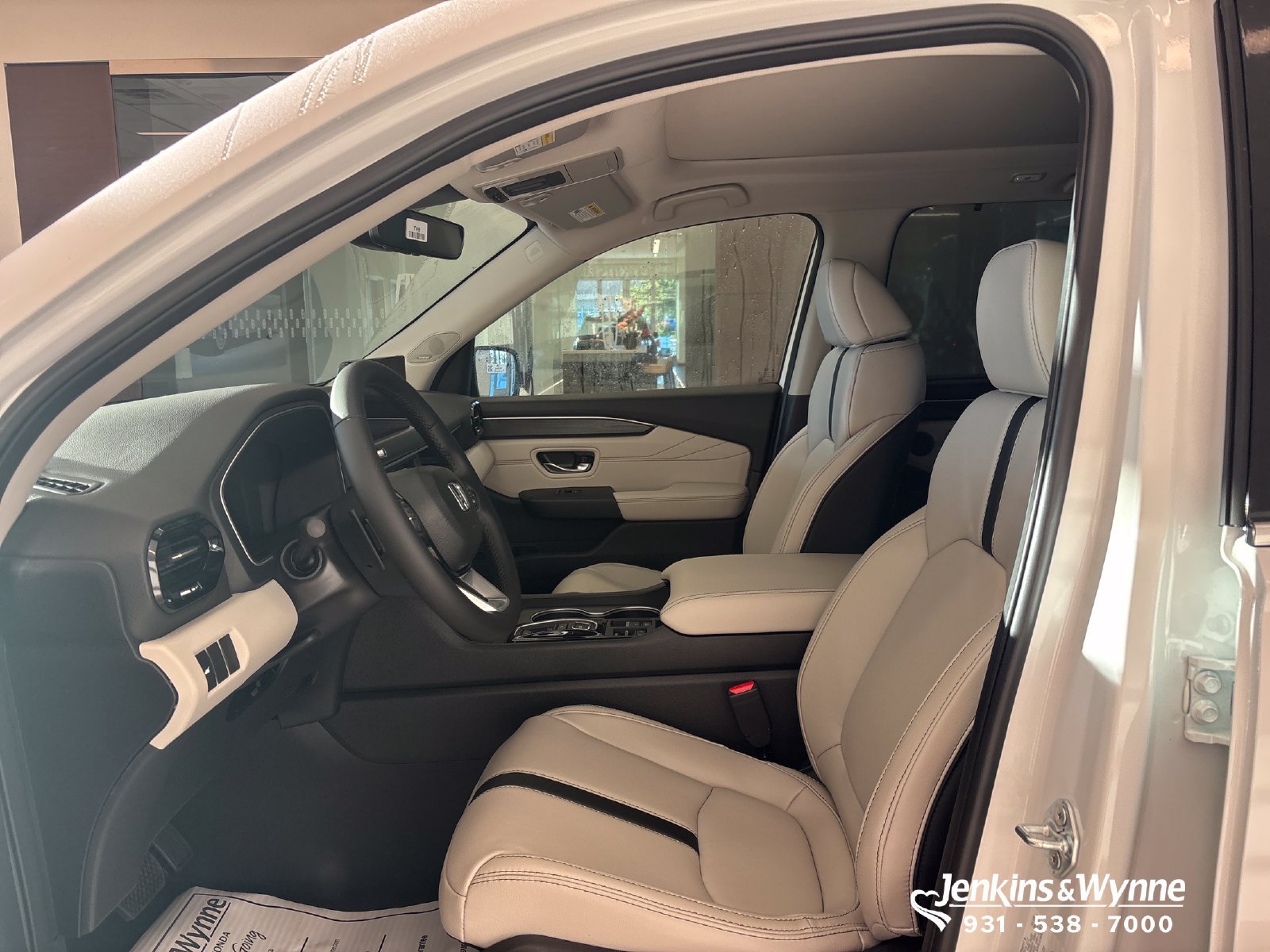 New 2026 Honda Pilot Touring image 5