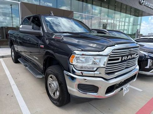 Used 2021 RAM 2500 Big Horn AWD/4WD image 3