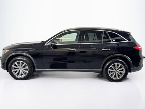 Certified 2025 Mercedes-Benz GLC 300 image 8