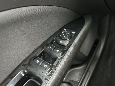 Used 2013 Ford Fusion SE image 17