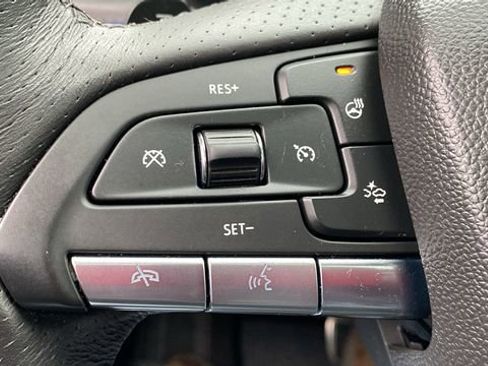 Used 2024 Cadillac XT4 Sport image 25