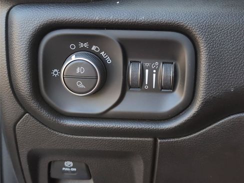 Used 2019 RAM 1500 Rebel AWD/4WD image 31