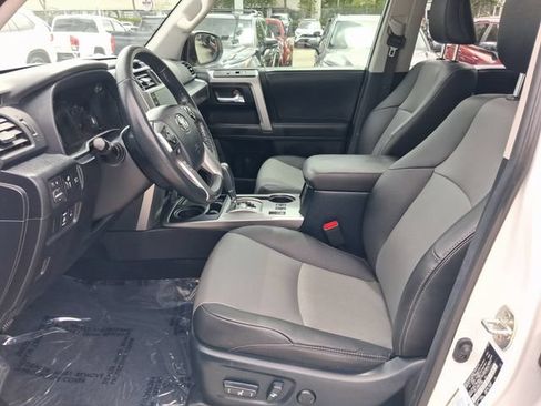 Used 2024 Toyota 4Runner SR5 Premium w/ Moonroof Package RWD image 12