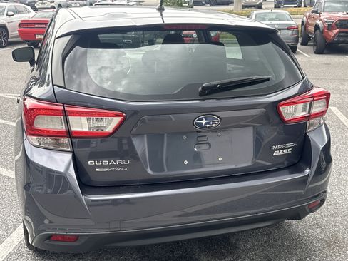 Used 2017 Subaru Impreza 2.0i AWD/4WD image 6