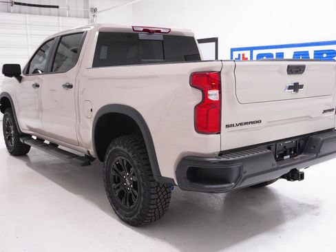New 2026 Chevrolet Silverado 1500 ZR2 w/ Dark Appearance Package AWD/4WD image 7