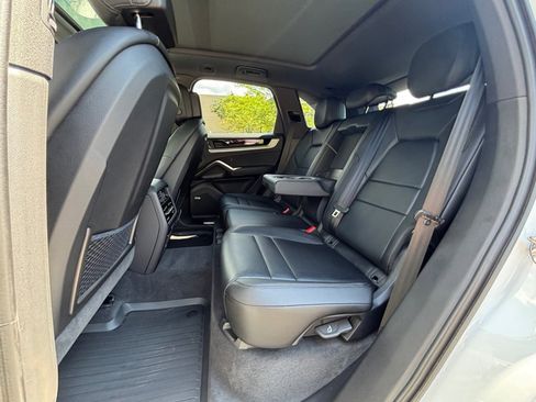 New 2025 Porsche Cayenne S image 20