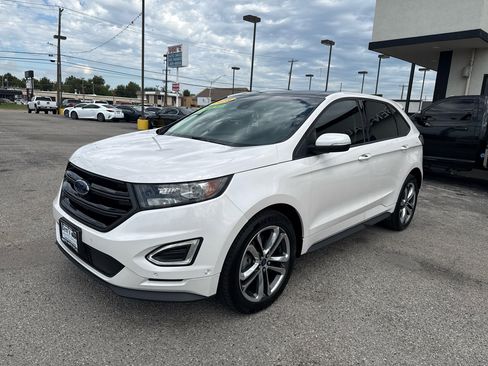 Used 2018 Ford Edge Sport w/ Equipment Group 401A image 2