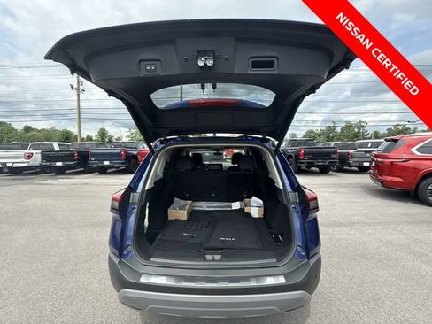 Certified 2023 Nissan Rogue SV w/ SV Premium B Package FWD image 23