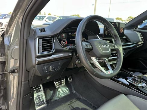Used 2023 Audi SQ5 Premium Plus w/ Premium Plus Package image 19