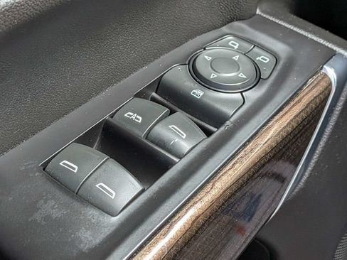 Used 2019 Chevrolet Silverado 1500 LT Trail Boss AWD/4WD image 27