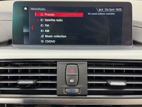 Used 2018 BMW 340i Sedan image 25