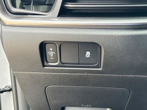 Used 2025 Kia Sorento S w/ Panoramic Sunroof Package FWD image 29