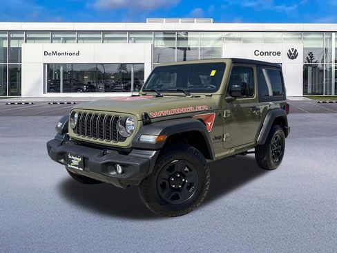Used 2025 Jeep Wrangler Sport AWD/4WD image 1
