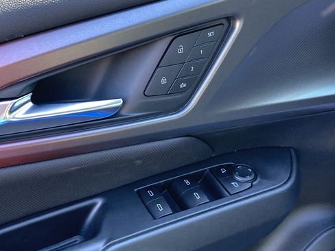 New 2026 Chevrolet Equinox EV RS image 20