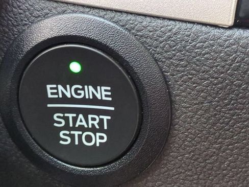 Used 2022 Ford Escape SE w/ Convenience Package AWD/4WD image 16