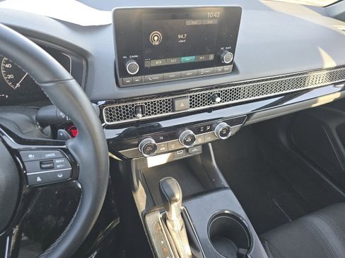 Certified 2023 Honda Civic Sport image 26