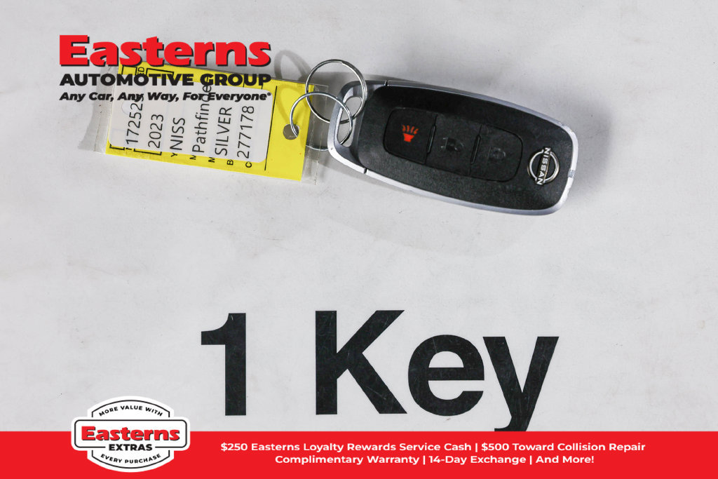 Used 2023 Nissan Pathfinder S AWD/4WD image 26
