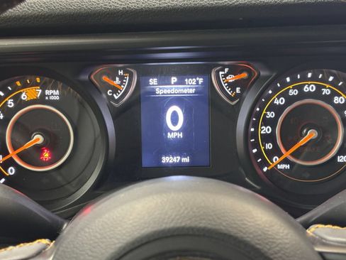 Used 2025 Jeep Wrangler Unlimited Sport AWD/4WD image 37