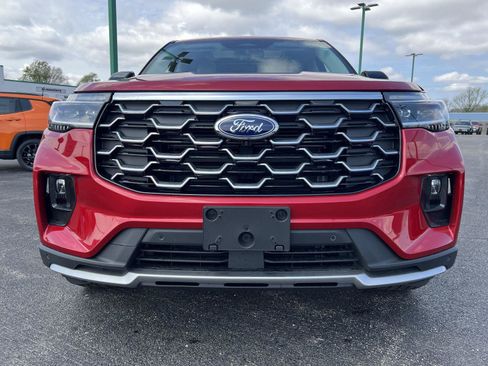 New 2026 Ford Explorer Platinum image 14