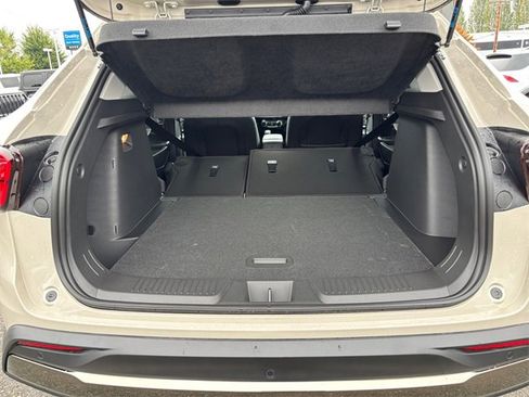 New 2026 Chevrolet Trax ACTIV w/ Sunroof Package image 29