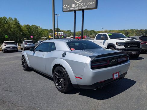 Used 2022 Dodge Challenger R/T Scat Pack RWD image 7