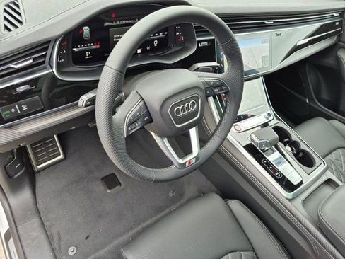 New 2026 Audi SQ8 Premium Plus AWD/4WD image 9