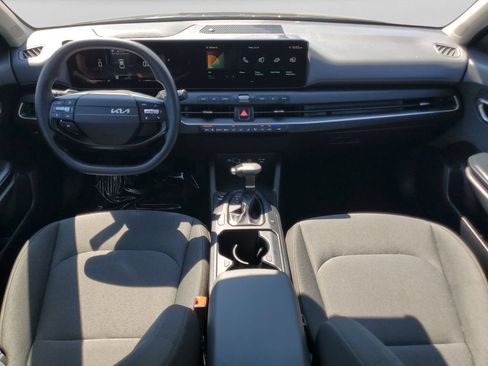 Used 2025 Kia K4 FWD image 18