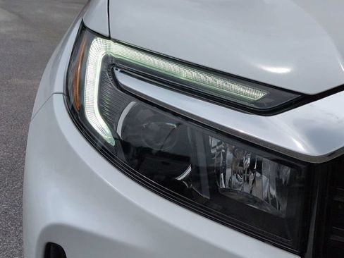 Used 2023 Honda Ridgeline RTL-E image 10