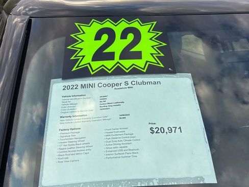 Used 2022 MINI Cooper Clubman S w/ Premium Package image 20