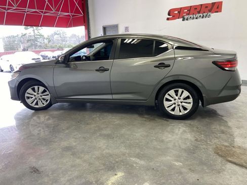 Used 2025 Nissan Sentra S FWD image 6