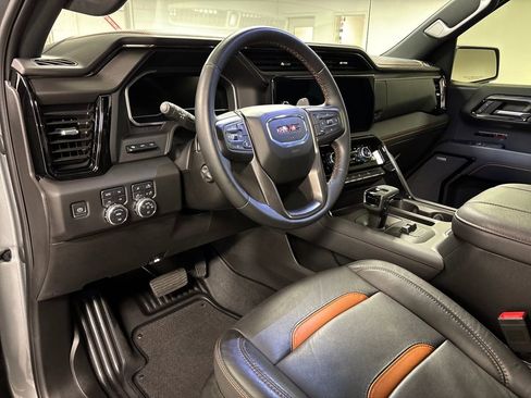 Used 2023 GMC Sierra 1500 AT4 w/ Technology Package image 27