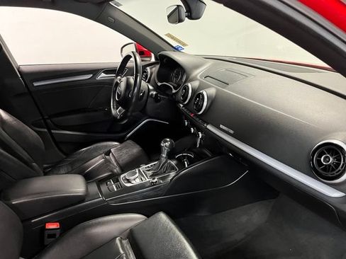 Used 2016 Audi A3 e-tron Prestige FWD image 11