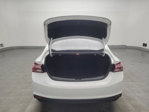 Used 2021 Chevrolet Malibu LT FWD image 29